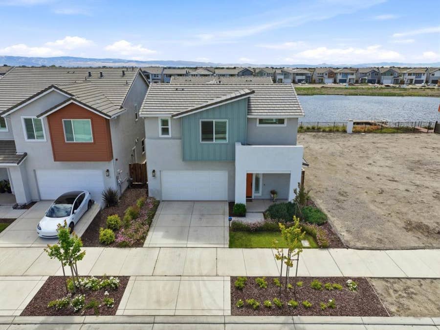 Property photo for 17439 Harbor View Avenue, Lathrop, CA