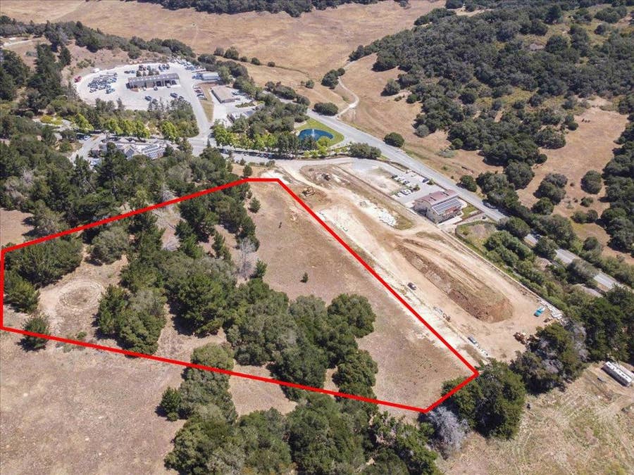 Property photo for 8741 Eagles Roost Road, Salinas, CA