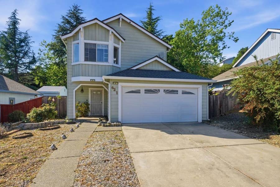 Property photo for 621 New Bedford Drive, Vallejo, CA
