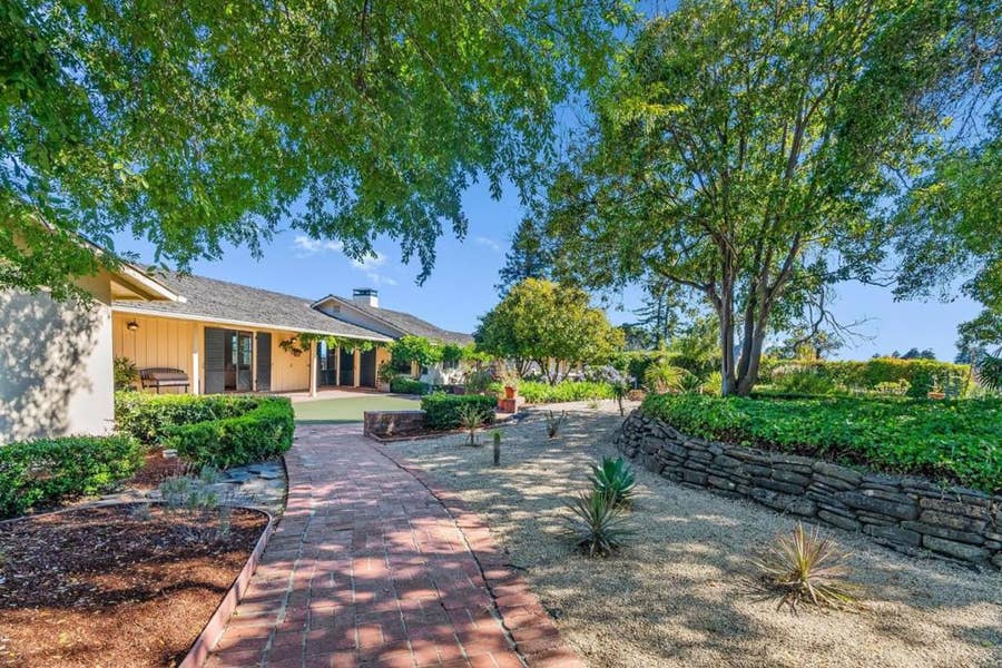 Property photo for 31 S Circle Dr, Santa Cruz, CA
