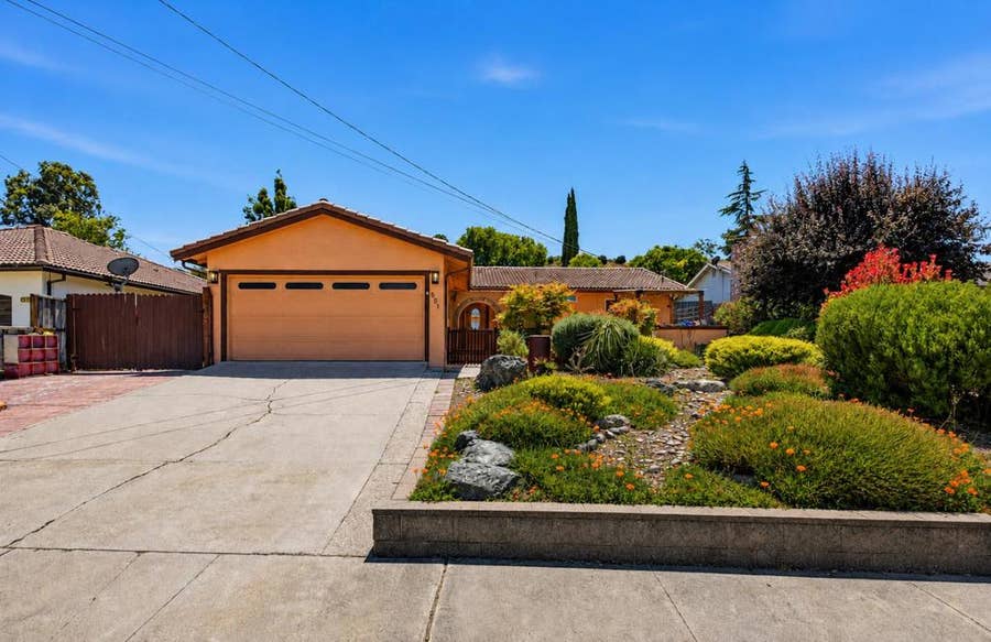 Property photo for 501 7th Street, San Juan Bautista, CA
