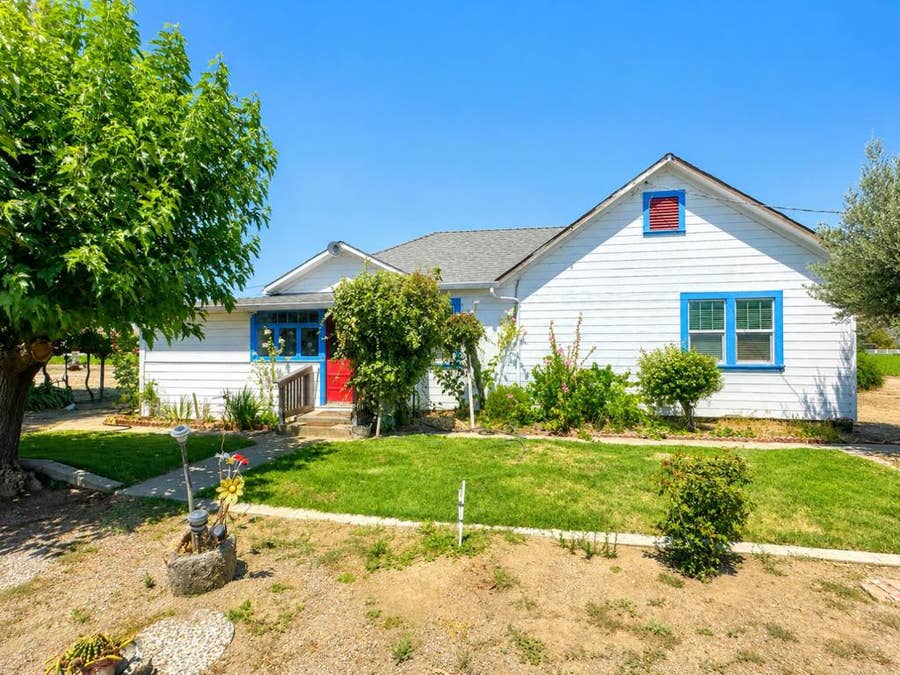 Property photo for 7340 Crews Road, Gilroy, CA