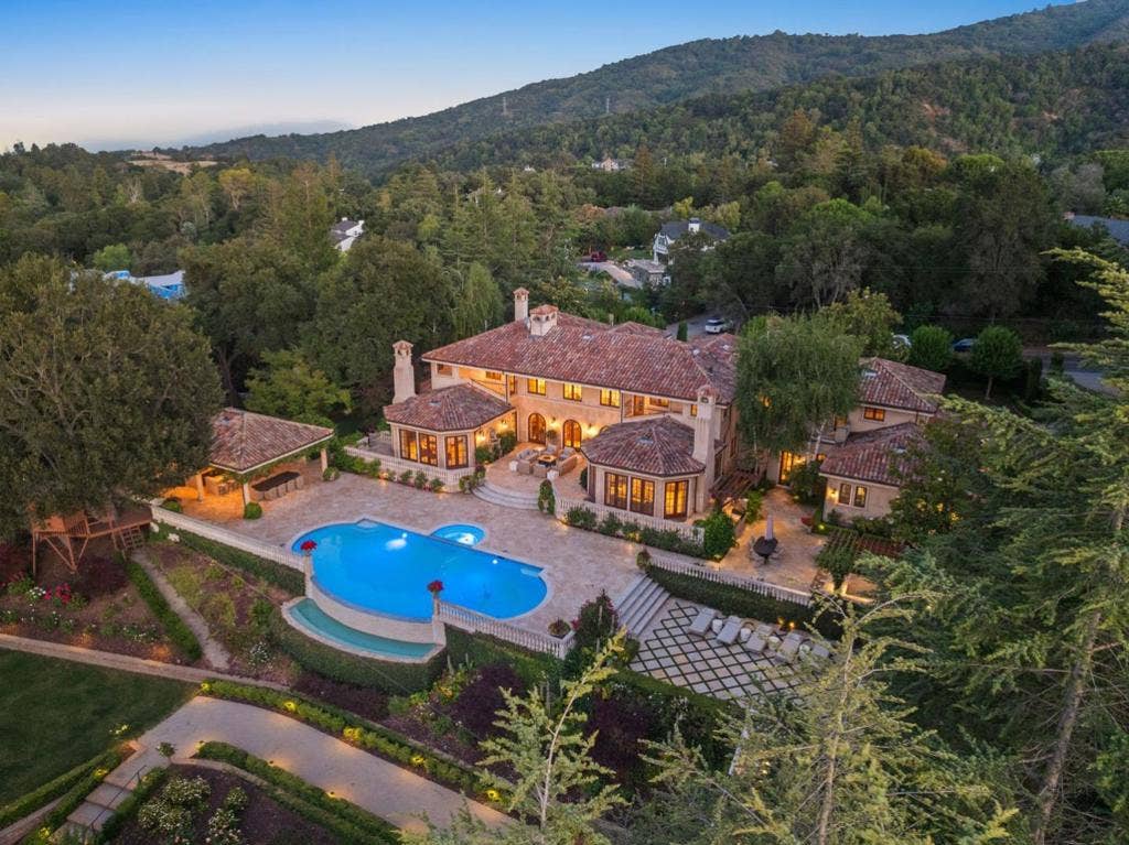 10285 Magdalena Road, Los Altos Hills, CA 94024 10285 Magdalena Road, Los Altos Hills, CA 94024