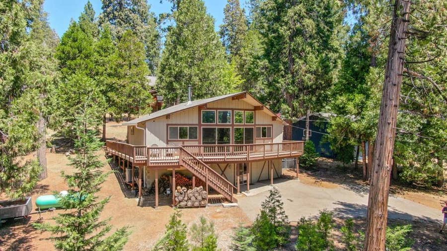 Property photo for 2320 Mustang Road, Arnold, CA