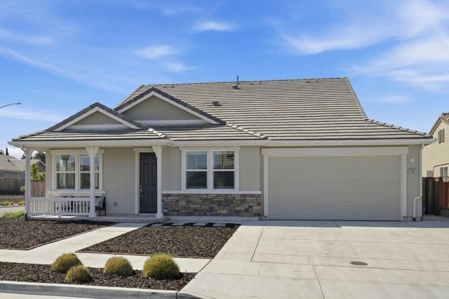 Property photo for 1981 Dylan Street, Hollister, CA