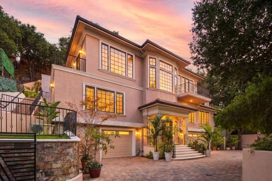 Property photo for 730 S El Monte Avenue, Los Altos, CA