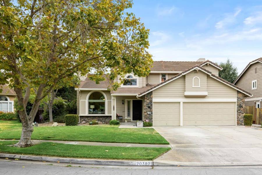 Property photo for 20382 Franciscan Way, Salinas, CA
