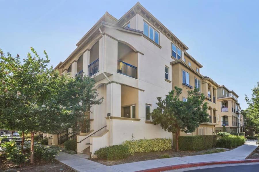 Property photo for 38975 Primula Terrace, Newark, CA