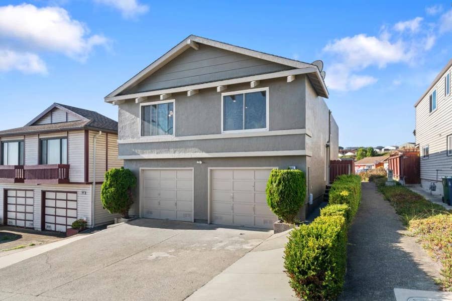 Property photo for 964 Gellert Boulevard, Daly City, CA