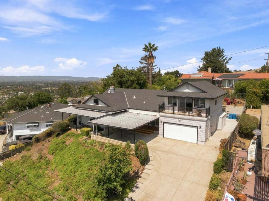 Property photo for 16125 Yona Vista Avenue, San Jose, CA