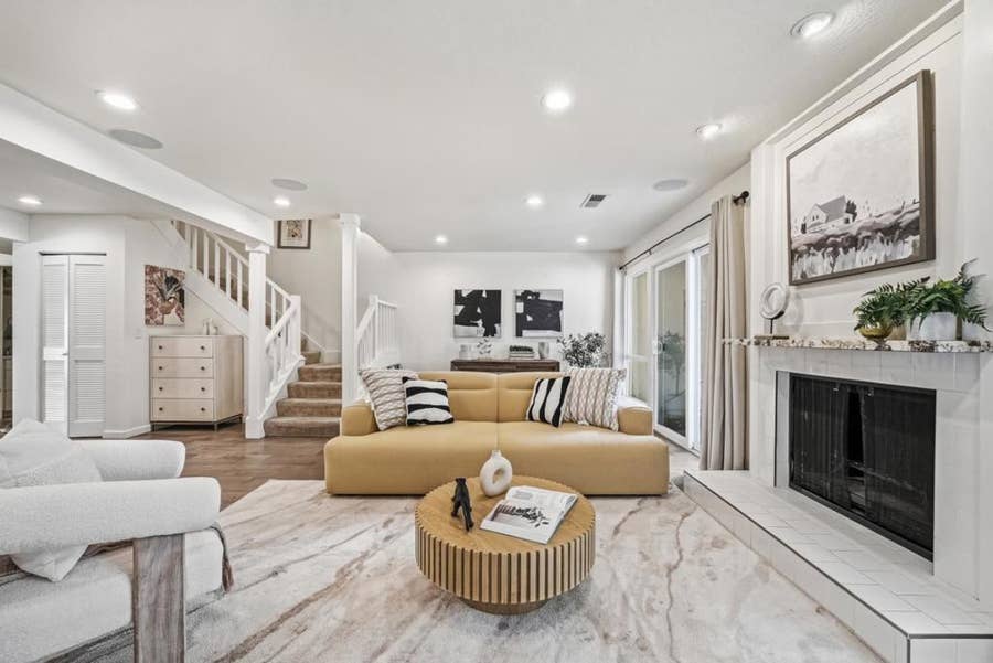 Property photo for 19124 Vineyard Lane, Saratoga, CA