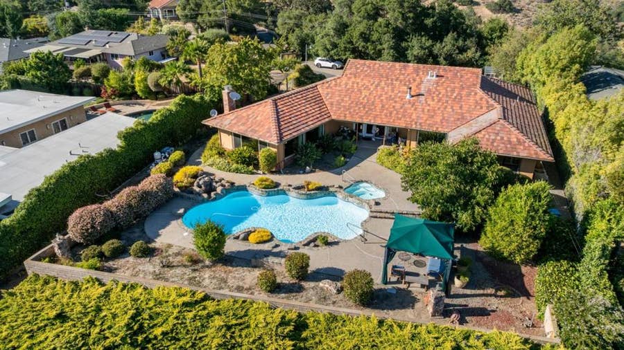 Property photo for 11081 Enchanto Vista Drive, San Jose, CA