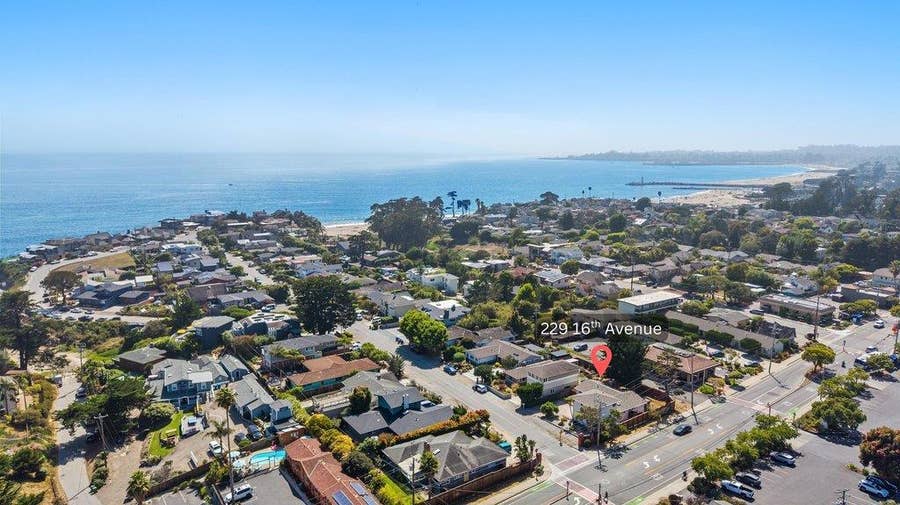 Property photo for 229 16th Avenue, Santa Cruz, CA