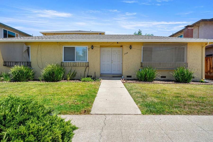 Property photo for 1128 Oakmont Drive, San Jose, CA
