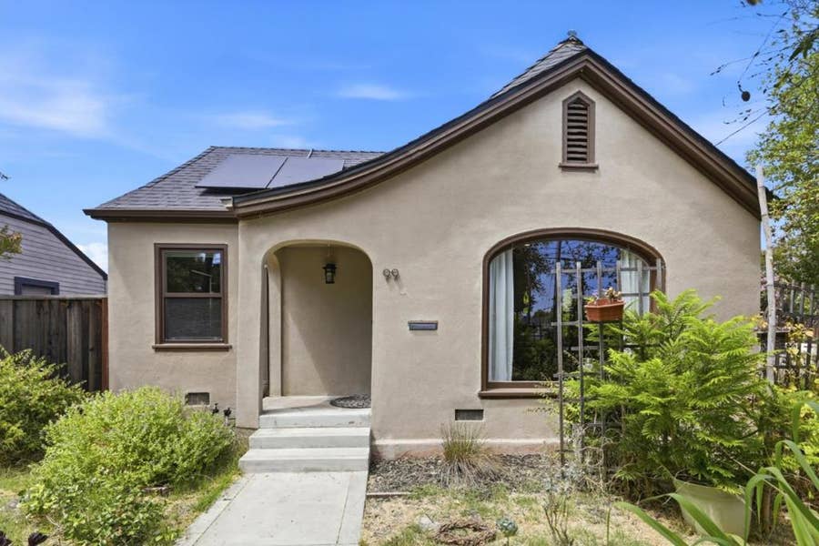 Property photo for 99 E Hedding Street, San Jose, CA