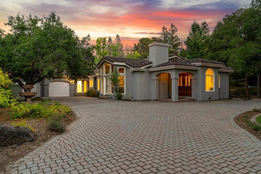 Property photo for 13385 Surrey Lane, Saratoga, CA