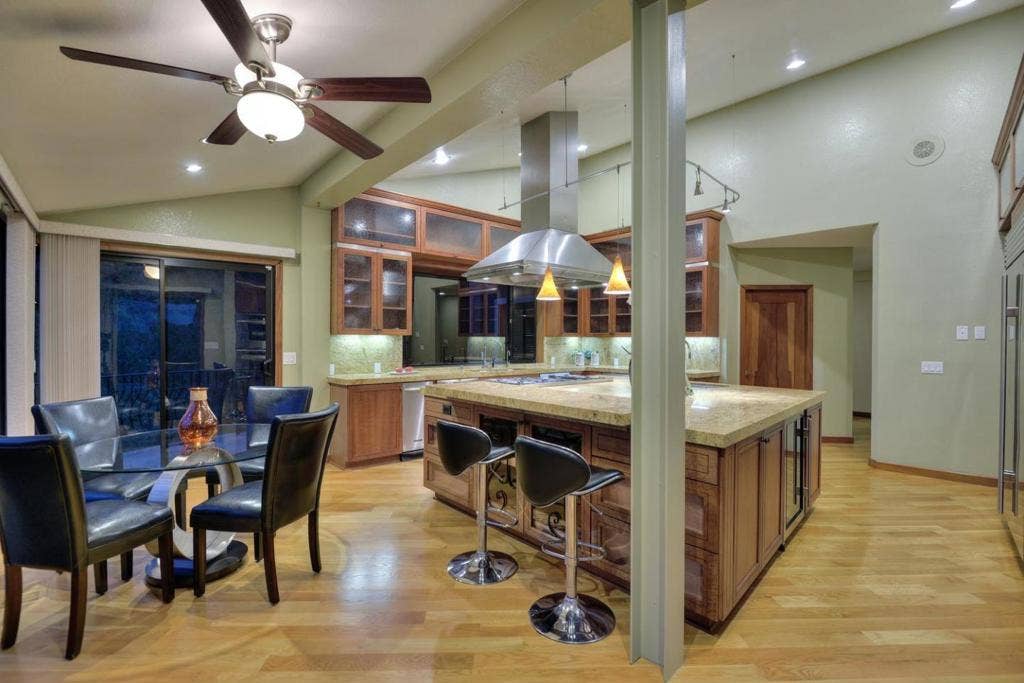 15345 Bohlman Road, Saratoga, CA 95070 15345 Bohlman Road, Saratoga, CA 95070
