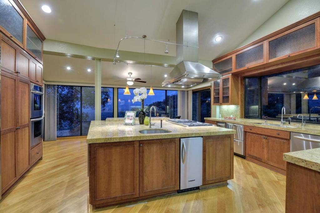 15345 Bohlman Road, Saratoga, CA 95070 15345 Bohlman Road, Saratoga, CA 95070