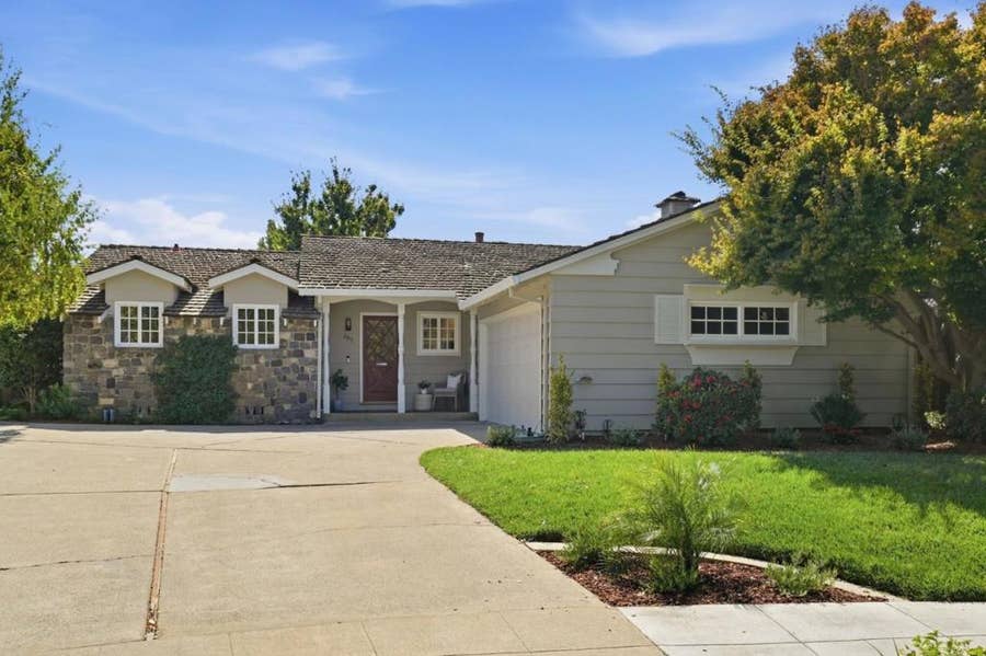 Property photo for 285 Carbonera Avenue, Sunnyvale, CA