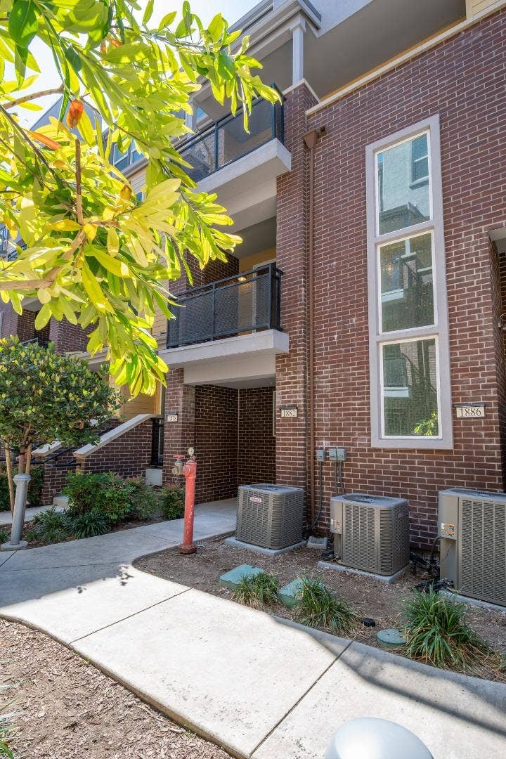 Property photo for San Jose, CA