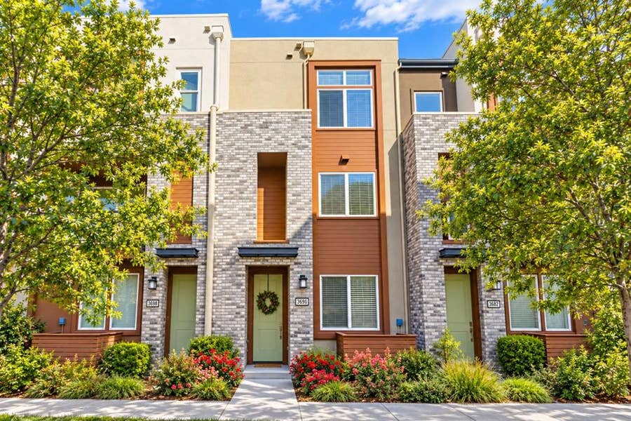Property photo for 3690 Access Cmn, Fremont, CA
