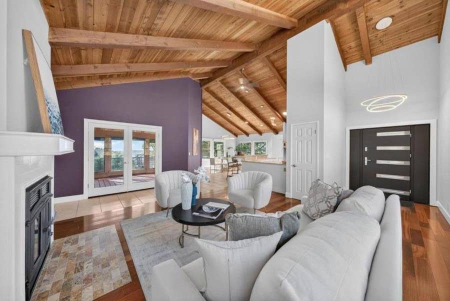 Property photo for 18740 Victoria Lane, Prunedale, CA