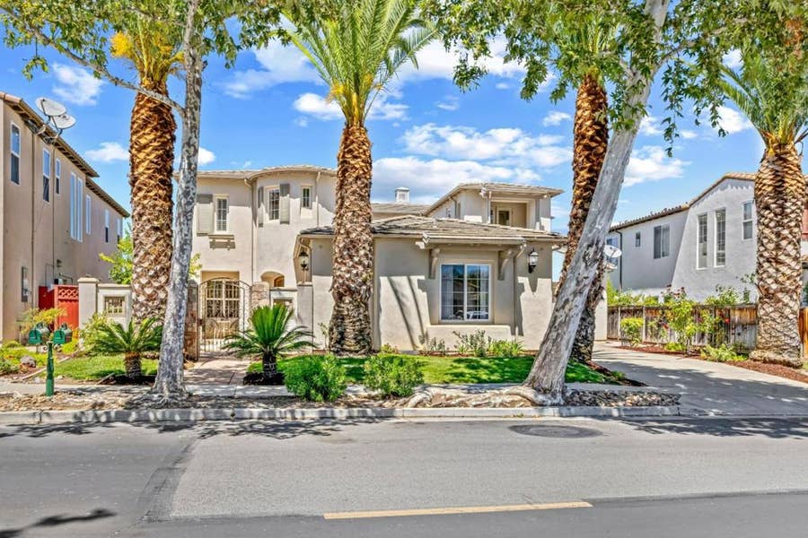Property photo for 2520 Club Drive, Gilroy, CA