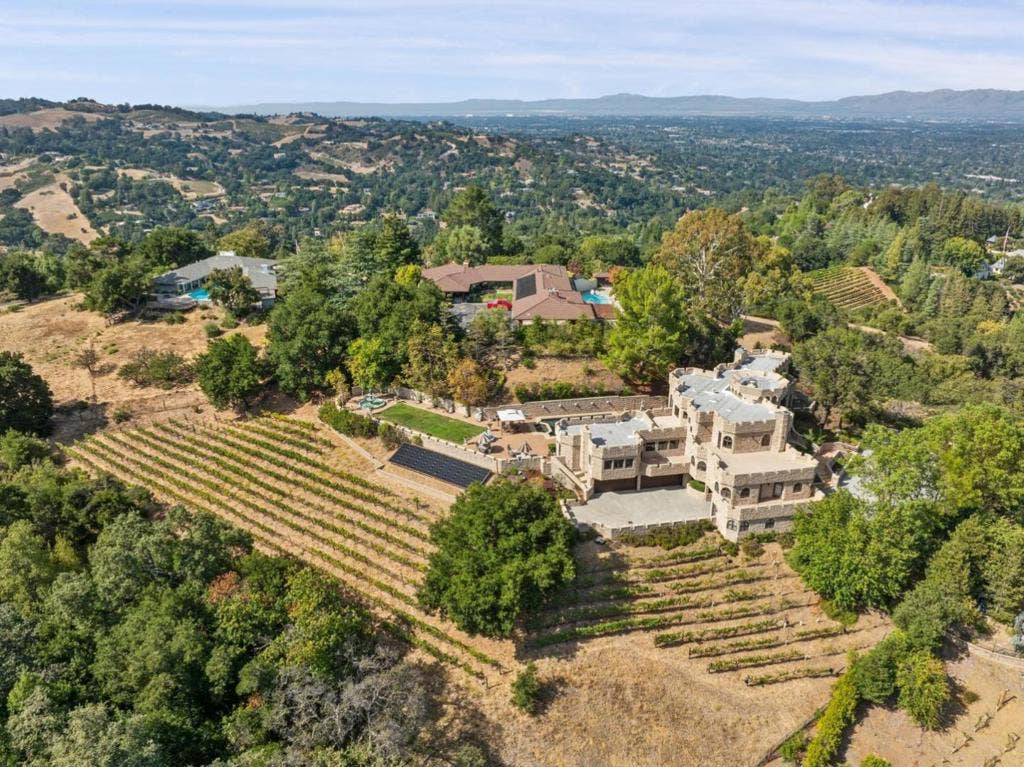 21449 Toll Gate Road, Saratoga, CA 95070