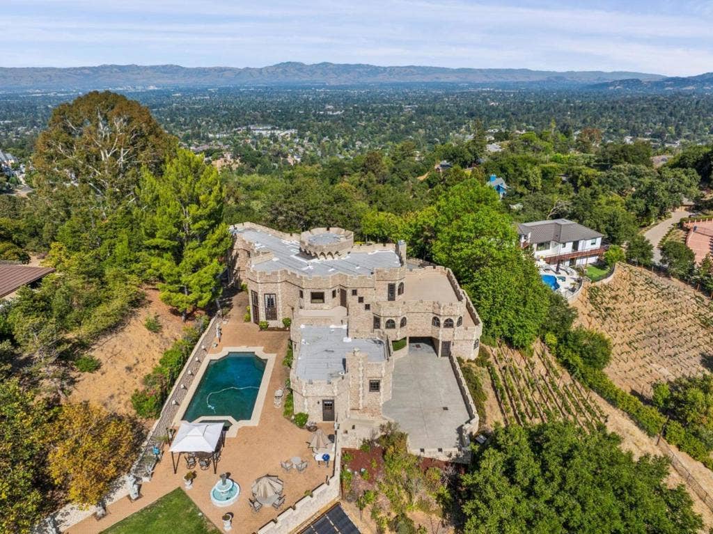 21449 Toll Gate Road, Saratoga, CA 95070