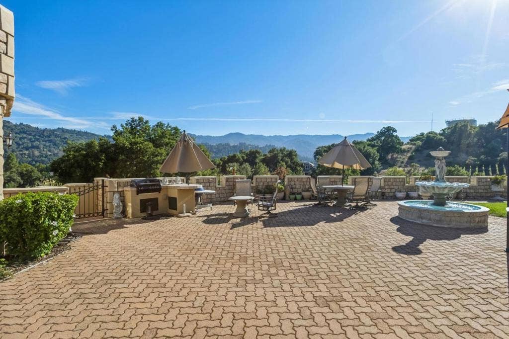21449 Toll Gate Road, Saratoga, CA 95070
