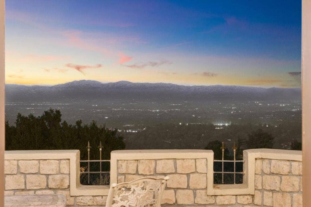 21449 Toll Gate Road, Saratoga, CA 95070