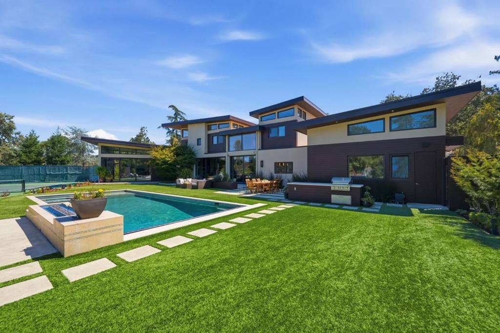 12271 Hilltop Drive, Los Altos Hills, CA 94024