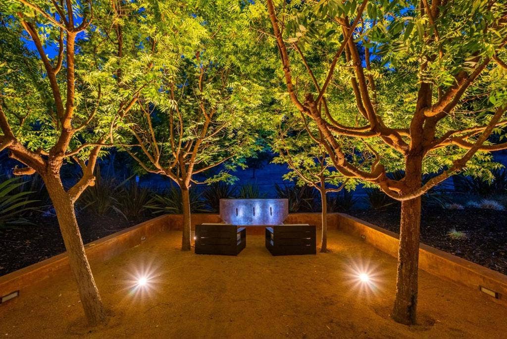 12271 Hilltop Drive, Los Altos Hills, CA 94024
