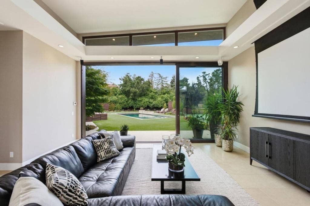 12271 Hilltop Drive, Los Altos Hills, CA 94024