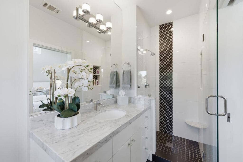 12271 Hilltop Drive, Los Altos Hills, CA 94024