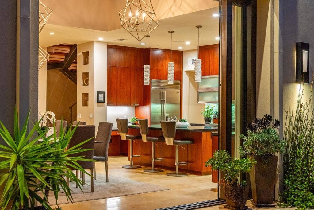 12271 Hilltop Drive, Los Altos Hills, CA 94024