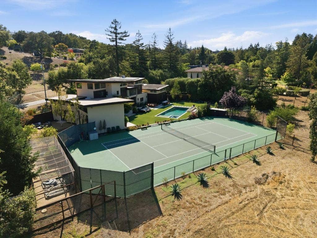 12271 Hilltop Drive, Los Altos Hills, CA 94024