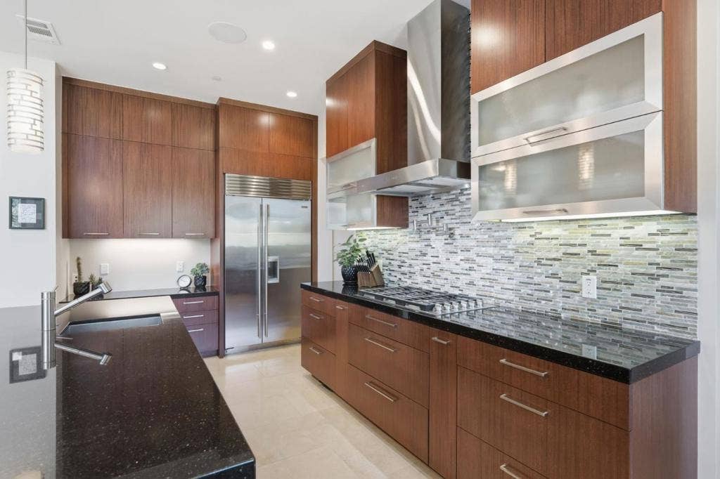 12271 Hilltop Drive, Los Altos Hills, CA 94024