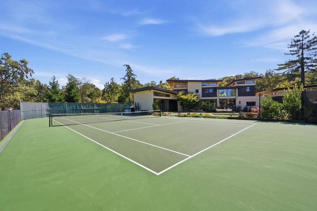 12271 Hilltop Drive, Los Altos Hills, CA 94024