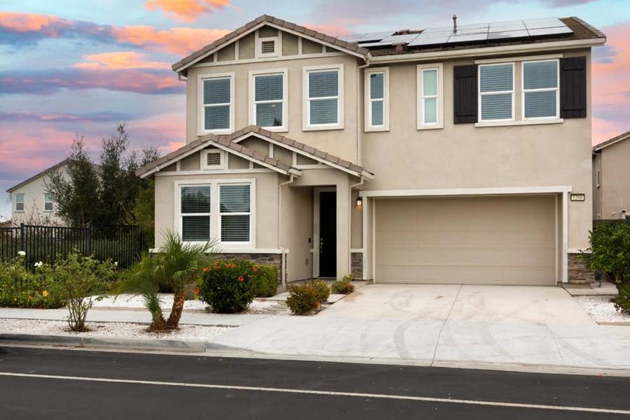 Property photo for 1260 Central Avenue, Hollister, CA