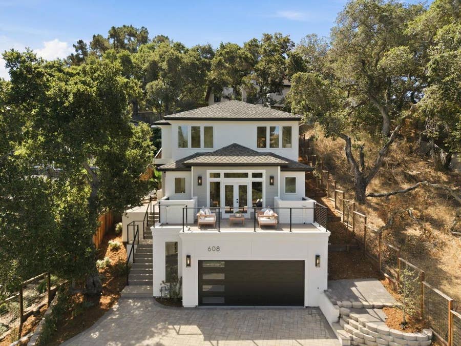 Property photo for 608 Lakeview Way, Redwood City, CA