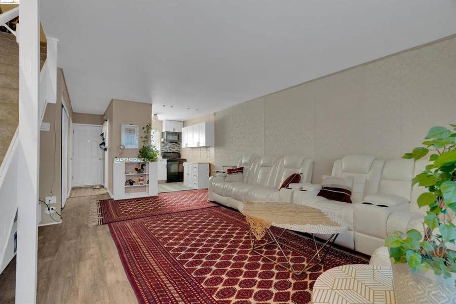 Property photo for 27505 Tampa Avenue, #16, Hayward, CA
