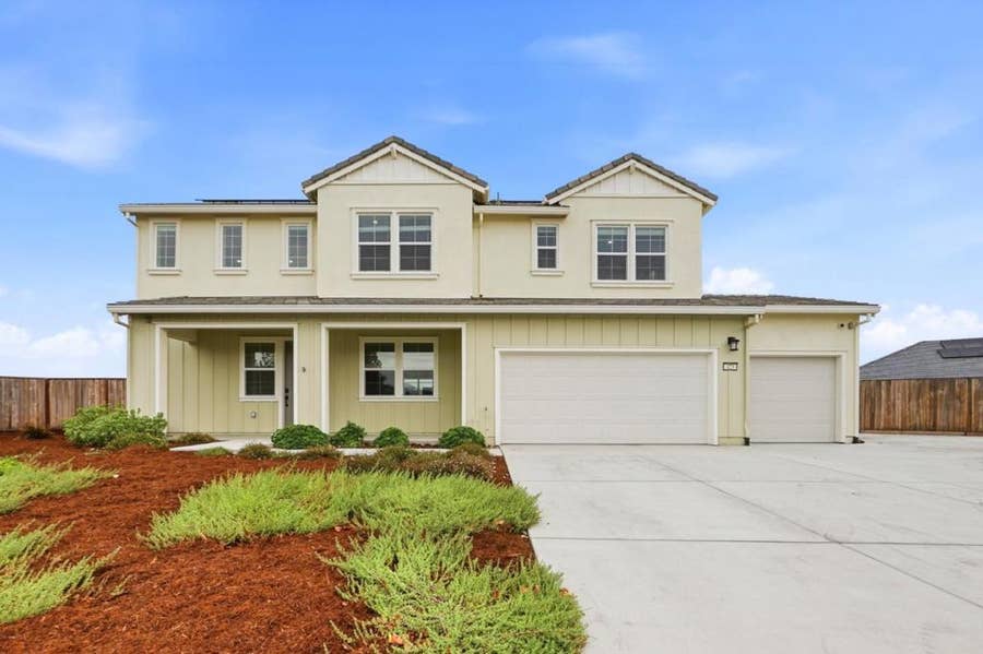 Property photo for 423 Brendan Court, Hollister, CA
