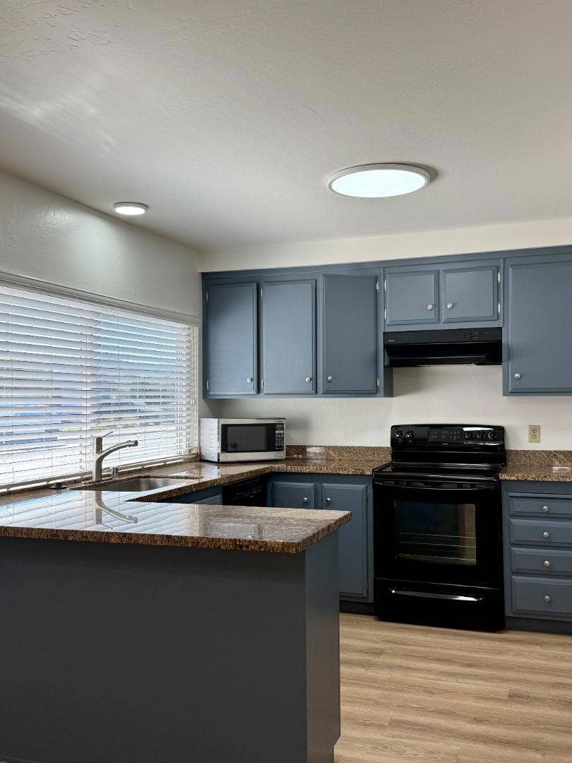 151 Winchester Court, Foster City, CA 94404