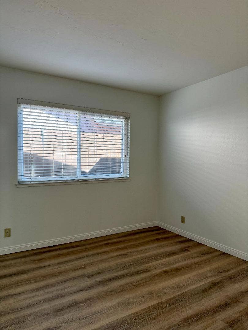 151 Winchester Court, Foster City, CA 94404