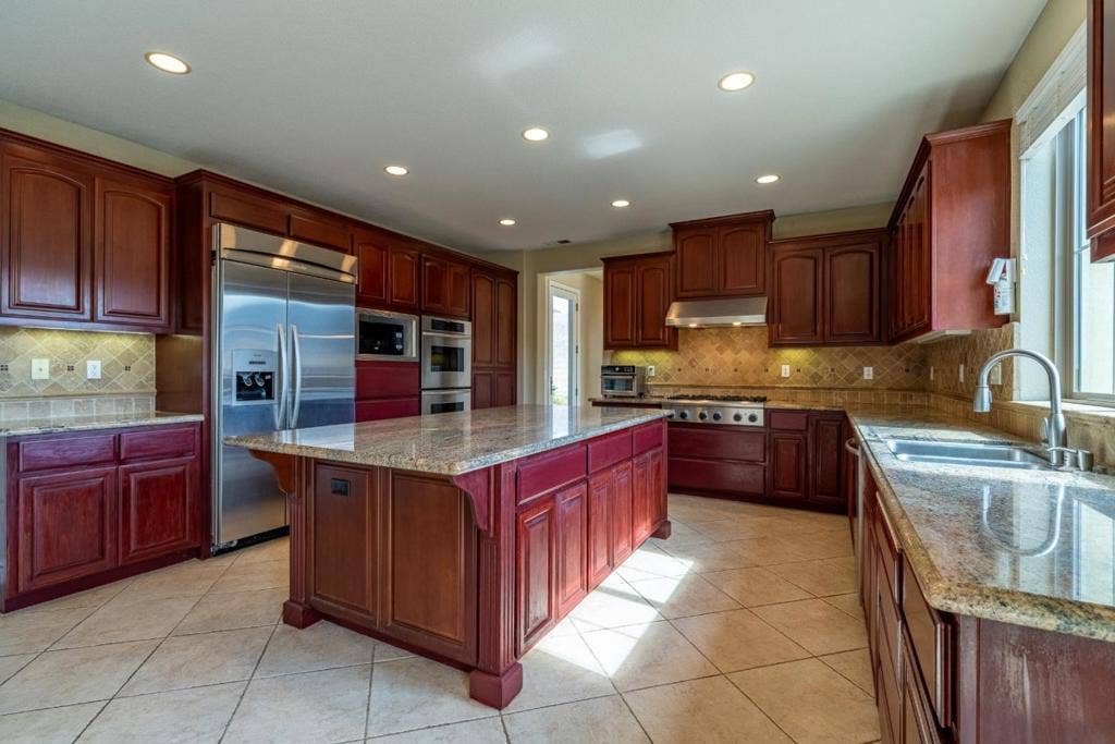 909 Via Juan Pablo, San Juan Bautista, CA 95045
