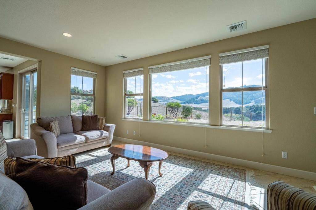 909 Via Juan Pablo, San Juan Bautista, CA 95045