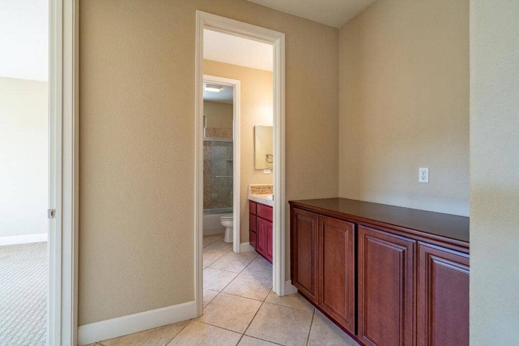 909 Via Juan Pablo, San Juan Bautista, CA 95045