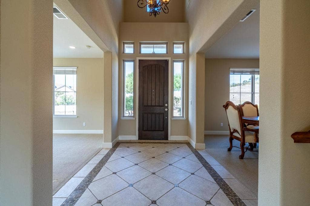 909 Via Juan Pablo, San Juan Bautista, CA 95045