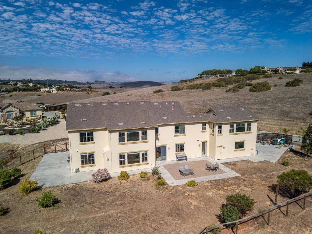 909 Via Juan Pablo, San Juan Bautista, CA 95045